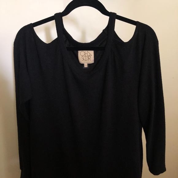 Chaser Love Knit Cold Shoulder Top M Black - Picture 3 of 7